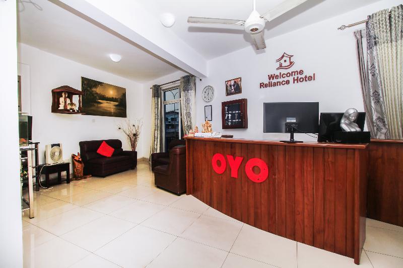 Oyo 126 Reliance Hotel Коломбо Екстериор снимка